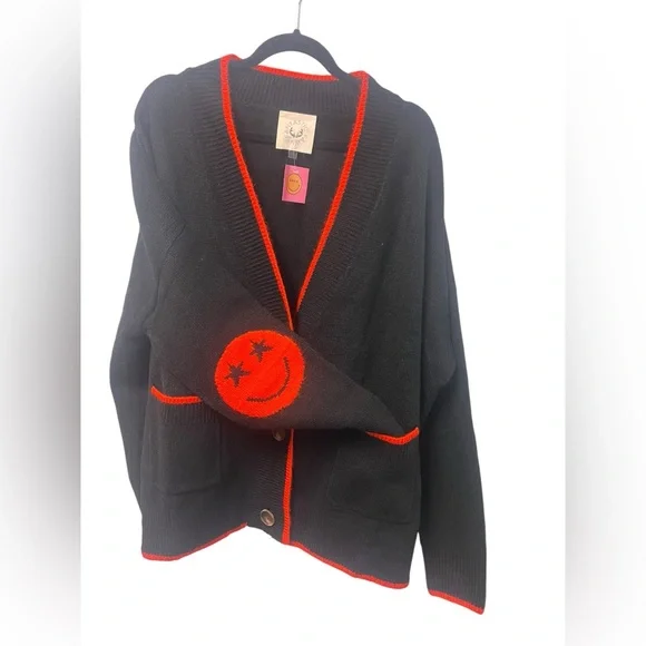 Fantastic Fawn Black Cardigan with Red Accents - Picture 4 of 8